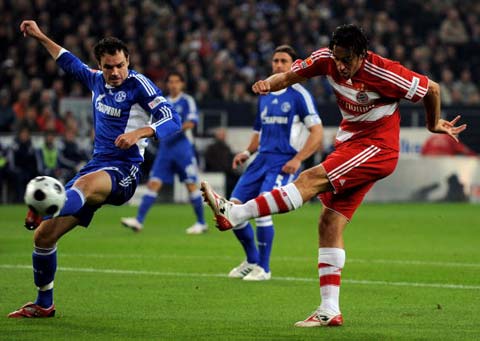 久哲战队战至巅峰夺冠，周柯宇FMVP，花海收获遗憾，瓶子热搜第一