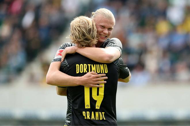 综合体育赛事评论 专家观点与球迷声音汇集