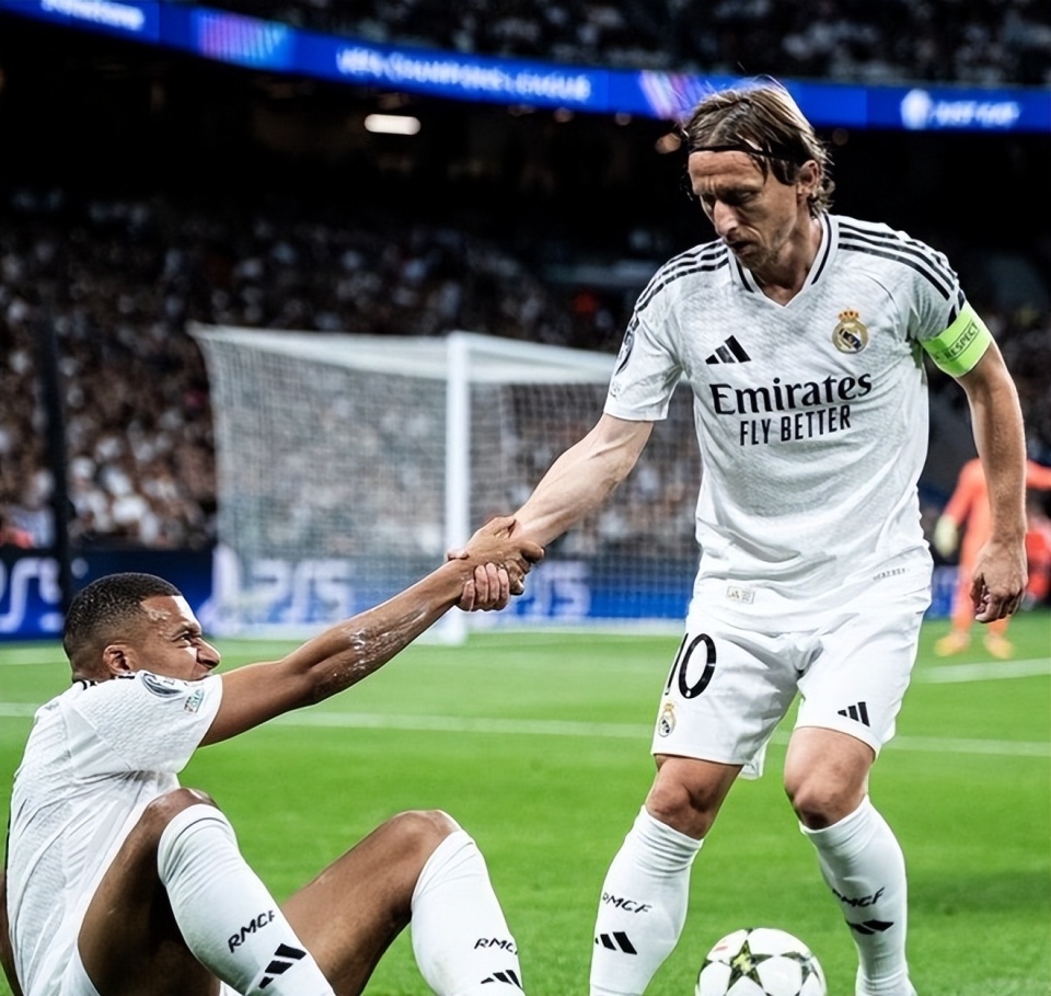 [NBA]詹姆斯30分 湖人战胜鹈鹕