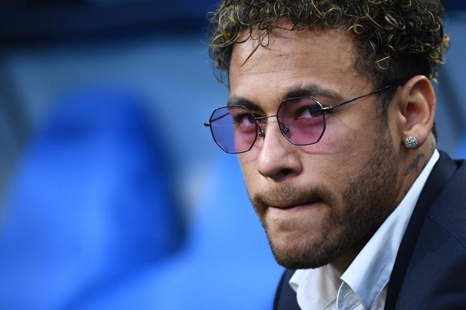 国足冬训首日实况：于汉超布设训练，吕焯毅受访