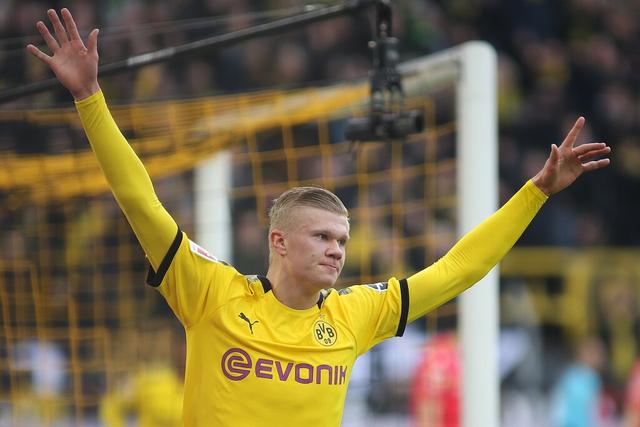 辽宁男篮又被坑惨了！水货外援三战场均仅5分2板，杨鸣看走眼了