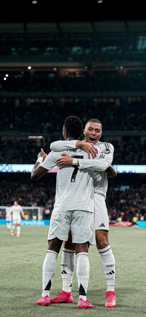 马卡：罗德里戈对曼城取得进球后涅槃重生，成为球队关键先生